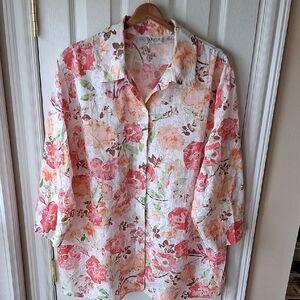 Sag Harbor Cotton Blend White Floral Button Front Blouse Pink & Peach Blooms